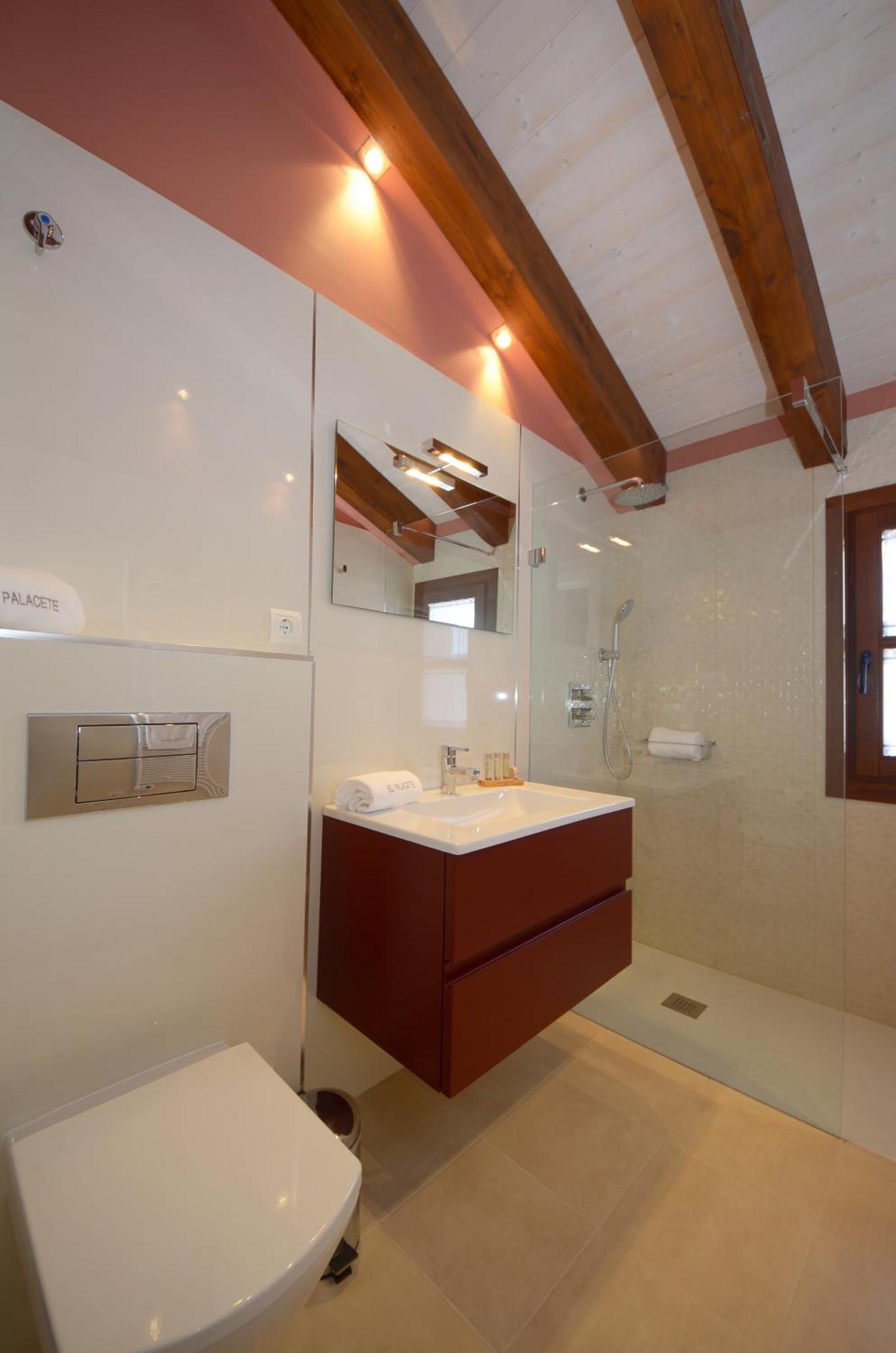Apartamentos El Palacete De Aínsa Dış mekan fotoğraf